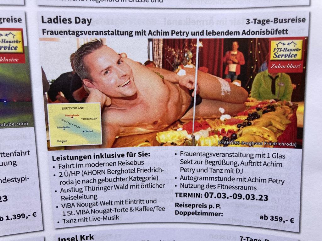 Anzeige "Ladies Day" in der Berliner Zeitung